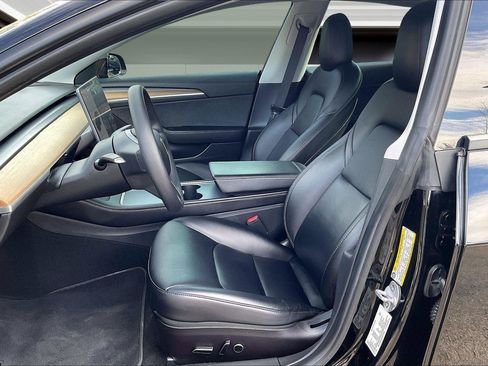 Used 2021 Tesla Model 3 Performance image 25