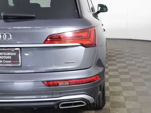 Used 2023 Audi Q5 2.0T Premium w/ Convenience Package image 17