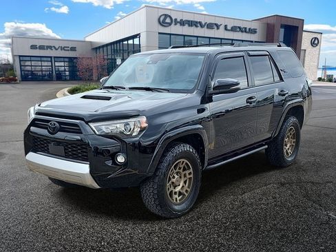 Used 2022 Toyota 4Runner TRD Off-Road Premium image 1