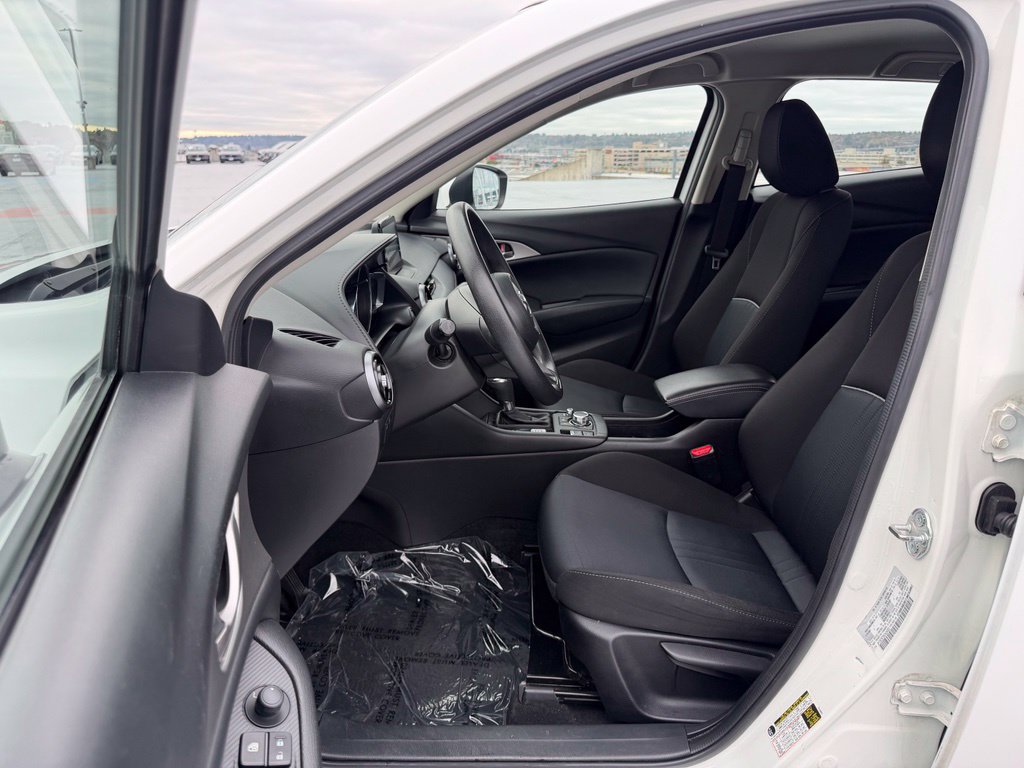 Used 2019 MAZDA CX-3 Sport w/ Sport I-ACTIVSENSE Package FWD image 9