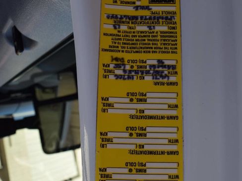 Used 2014 Ford F550 4x4 Crew Cab Super Duty image 28