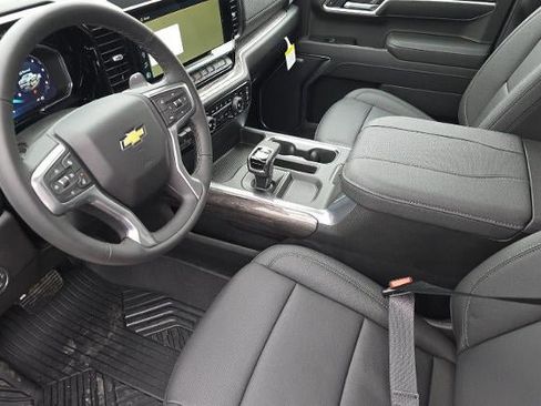 New 2026 Chevrolet Silverado 1500 LTZ w/ LTZ Premium Package image 9
