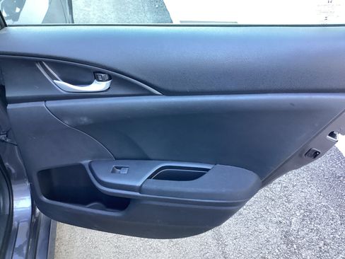Used 2020 Honda Civic EX image 16