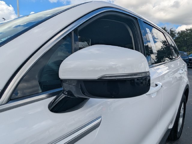 New 2026 Kia Sorento LX FWD image 12