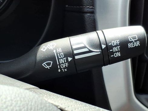 Certified 2024 GMC Terrain SLE w/ Driver Convenience Package image 17