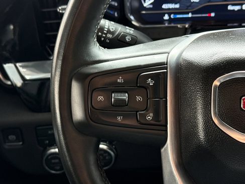 Used 2024 GMC Sierra 1500 Elevation image 29