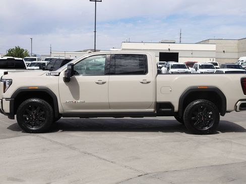 New 2026 GMC Sierra 3500 AT4 w/ AT4 Premium Plus Package AWD/4WD image 3