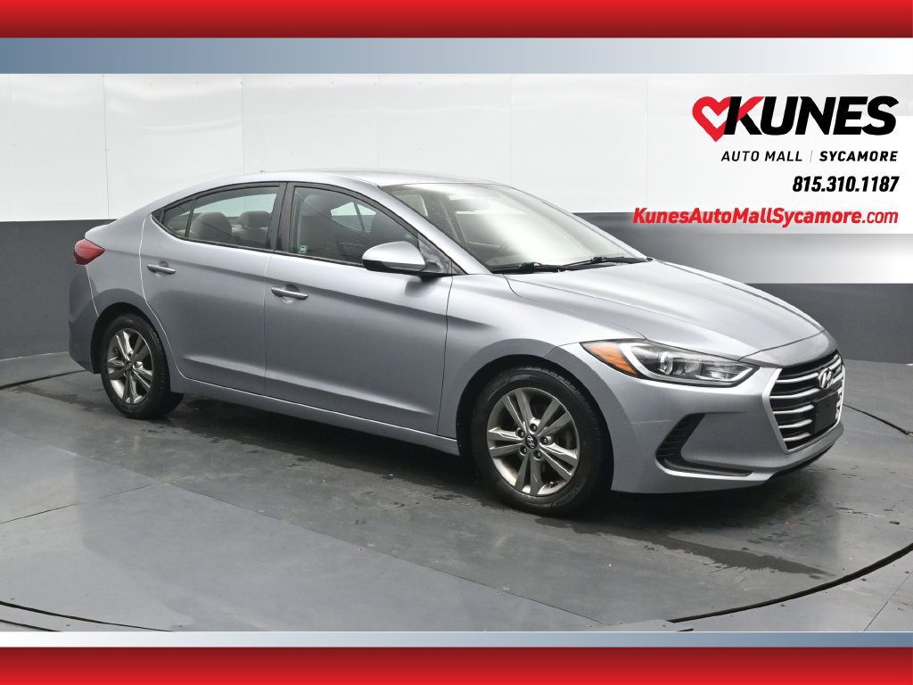Used 2017 Hyundai Elantra SE FWD image 1