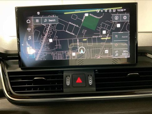 Certified 2023 Audi Q5 2.0T Premium Plus w/ Premium Plus Package image 9