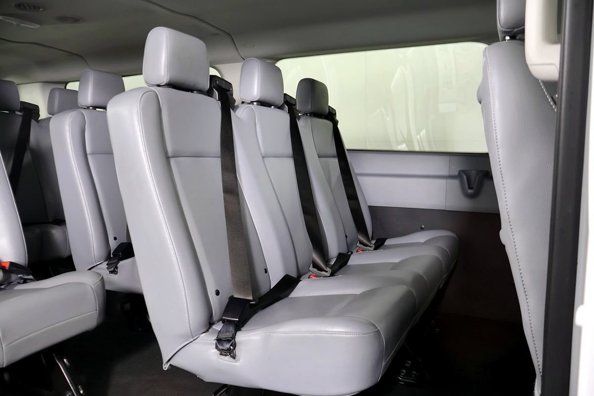 Used 2018 Ford Transit 350 XL RWD image 43