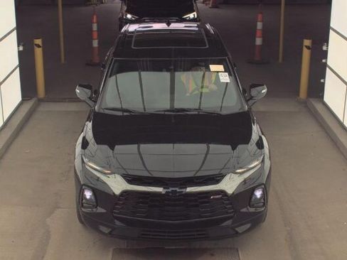 Used 2021 Chevrolet Blazer RS w/ Enhanced Convenience Package AWD/4WD image 2