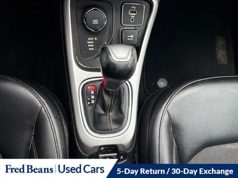 Used 2018 Jeep Compass Latitude w/ Popular Equipment Group image 19