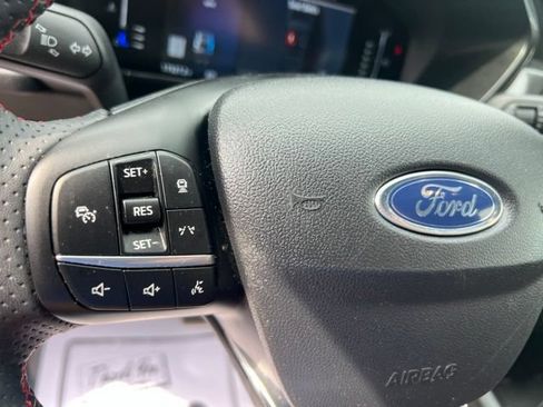 Used 2023 Ford Escape ST-Line w/ Tech Pack #1 AWD/4WD image 25