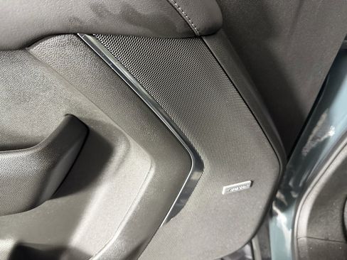 Used 2025 Chevrolet Tahoe Z71 w/ Comfort Package image 22