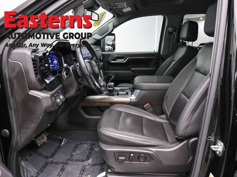 Used 2024 Chevrolet Silverado 1500 RST w/ Convenience Package II AWD/4WD image 14