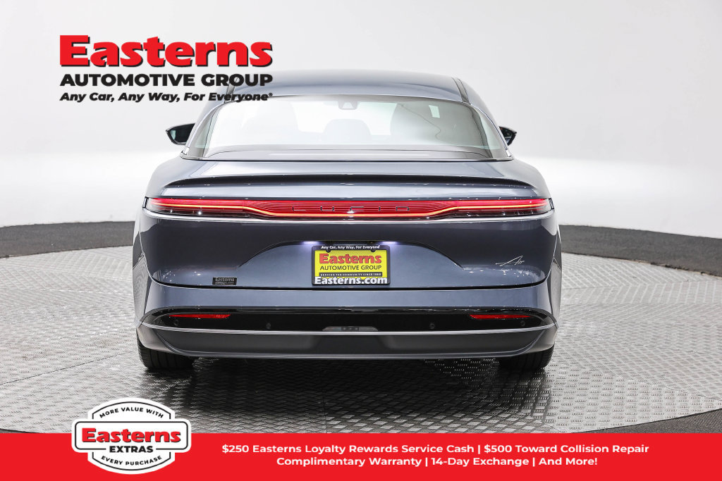 Used 2024 Lucid Air Pure RWD image 7