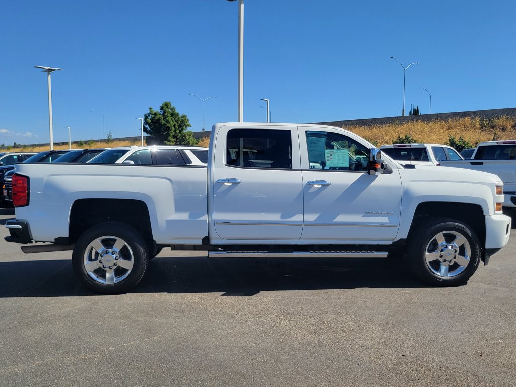 Used 2017 Chevrolet Silverado 2500 LT w/ Custom Sport Edition RWD image 32