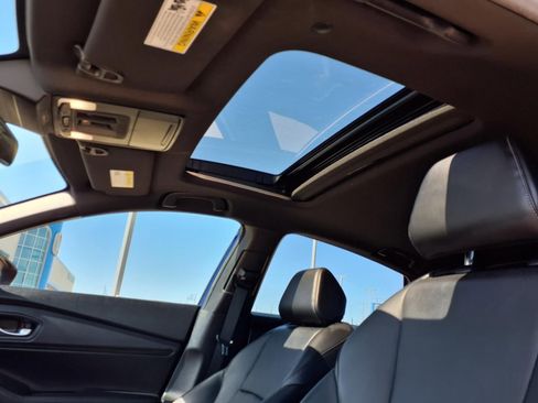 Used 2025 Honda Accord Sport image 10