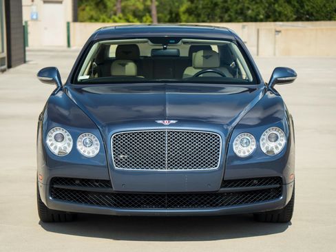 Used 2015 Bentley Flying Spur V8 AWD/4WD image 4