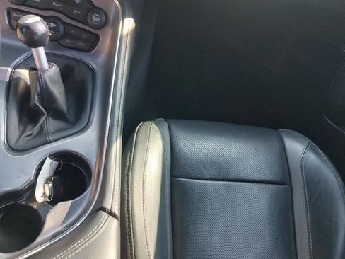 Used 2017 Dodge Challenger R/T Plus RWD image 17