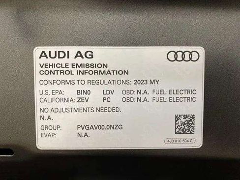 Used 2023 Audi e-tron GT Premium Plus w/ Performance Package image 86