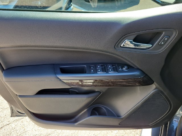 Used 2020 GMC Canyon SLE w/ Driver Alert Package RWD image 15