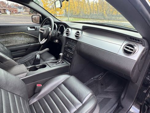 Used 2008 Ford Mustang GT image 32