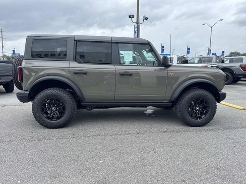 New 2026 Ford Bronco Badlands AWD/4WD image 4