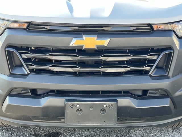 Certified 2024 Chevrolet Colorado W/T w/ Safety Package RWD image 8