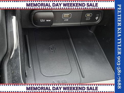 Certified 2023 Kia Telluride EX w/ EX Captain's Chair Package FWD image 49