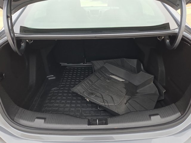 Used 2019 Chevrolet Cruze LT w/ Convenience Package FWD image 6