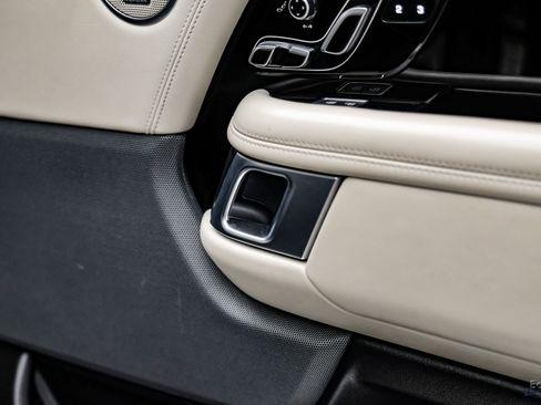 Used 2022 Land Rover Range Rover Westminster Edition image 91