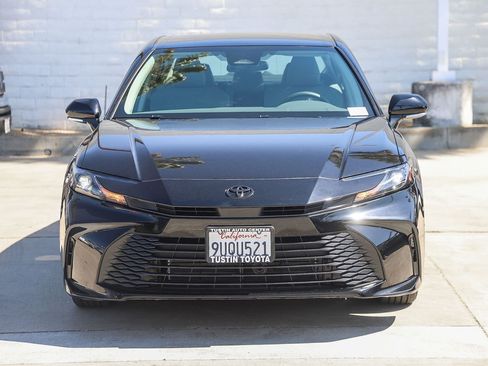 Used 2025 Toyota Camry LE FWD image 2