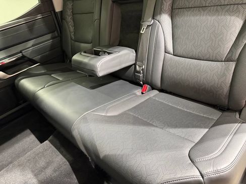 Used 2024 Toyota Tundra Limited AWD/4WD image 20