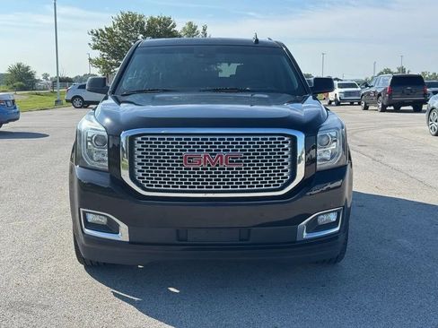 Used 2017 GMC Yukon Denali w/ Open Road Package AWD/4WD image 2