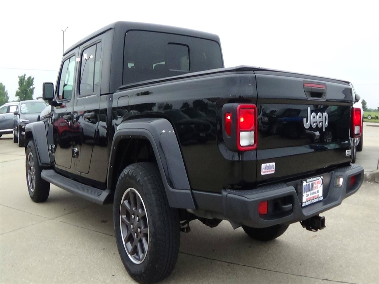 Used 2022 Jeep Gladiator Overland w/ Popular Equipment Package AWD/4WD image 8