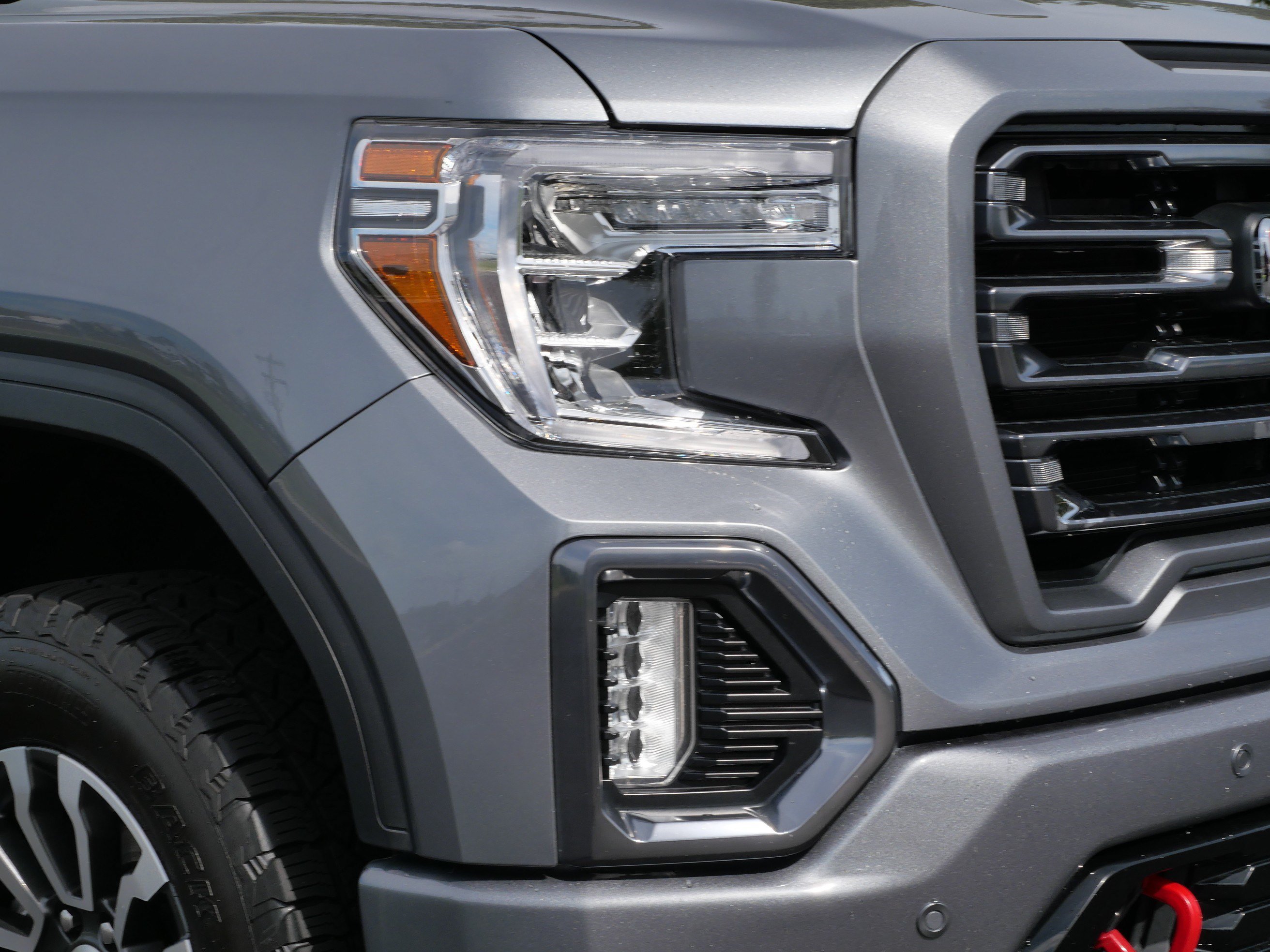 Used 2021 GMC Sierra 1500 AT4 w/ AT4 Value Package AWD/4WD image 14