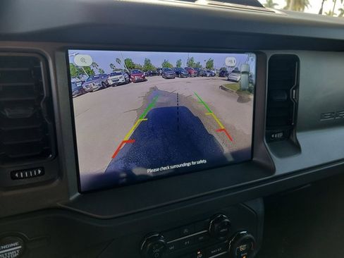 Certified 2025 Ford Bronco Big Bend image 29