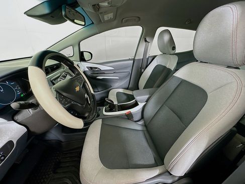 Used 2021 Chevrolet Bolt LT image 13