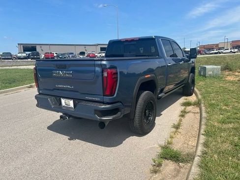 Used 2025 GMC Sierra 2500 Denali Ultimate w/ Max Trailering Package AWD/4WD image 11