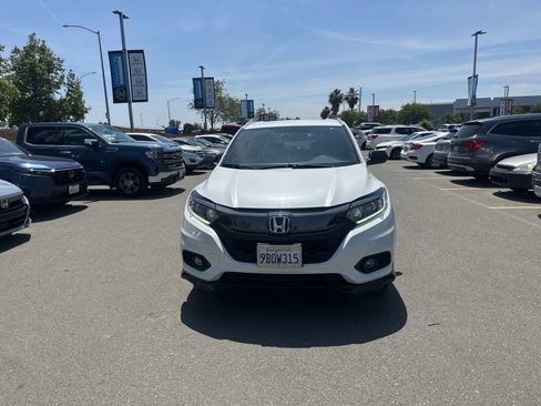 Used 2022 Honda HR-V Sport image 1