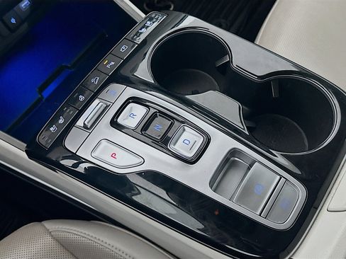 Used 2024 Hyundai Tucson Limited image 25