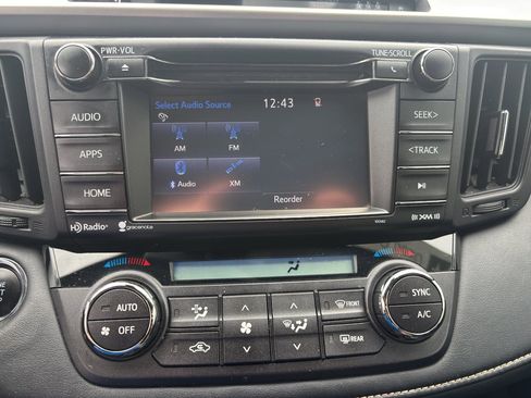 Used 2018 Toyota RAV4 XLE w/ Plus Extra Value Package image 8