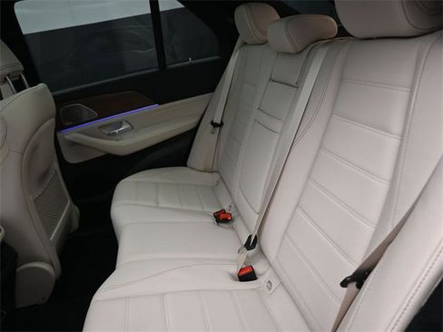 New 2026 Mercedes-Benz GLE 450 4MATIC image 14