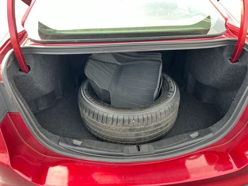 Used 2017 Ford Fusion SE image 19