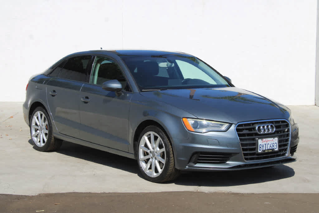 Used 2015 Audi A3 2.0T Premium w/ Audi MMI Navigation Plus AWD/4WD image 3