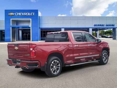 Certified 2024 Chevrolet Silverado 1500 High Country w/ Technology Package image 4