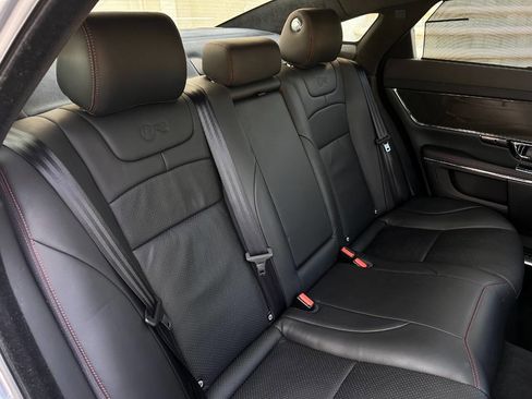 Used 2014 Jaguar XJ R LWB RWD image 76