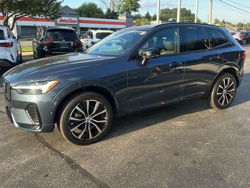 Used 2024 Volvo XC60 B5 Plus w/ Protection Package Premier AWD/4WD image 7