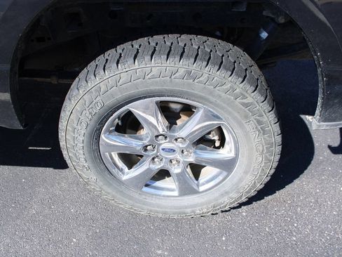 Used 2019 Ford F150 XLT w/ Equipment Group 302A Luxury AWD/4WD image 8